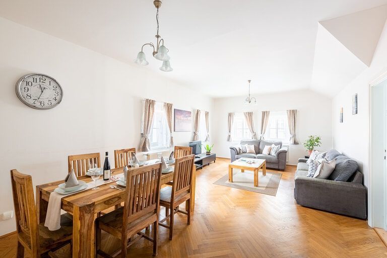 St. George Apartments Prague — 118 00 Praha-Praha 1